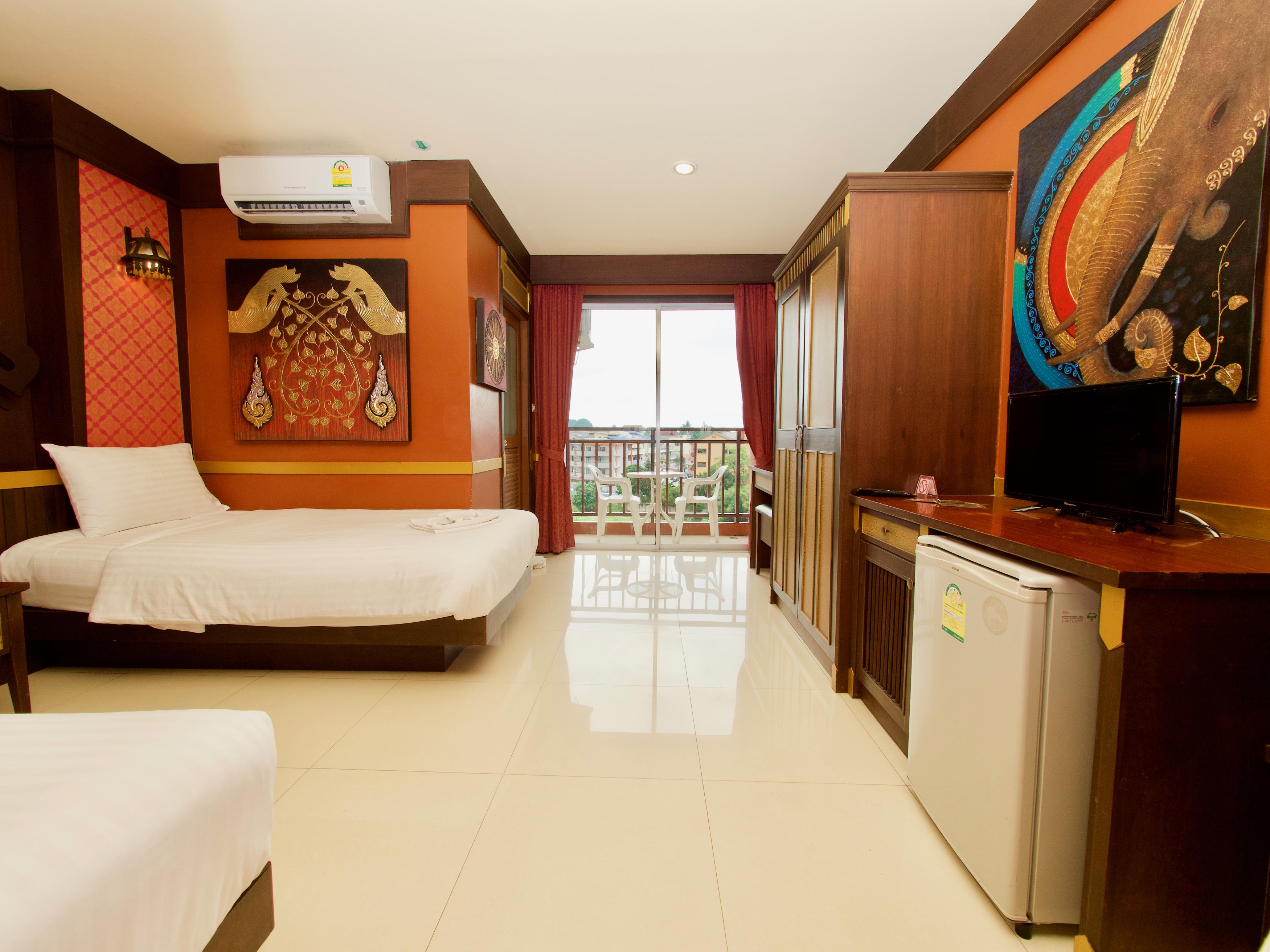 99 Residence Patong Exterior foto